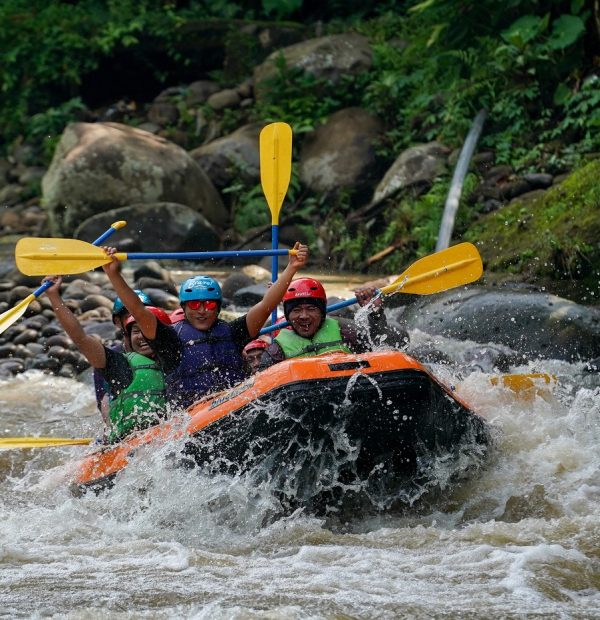 Rafting Team Building di Cisadane